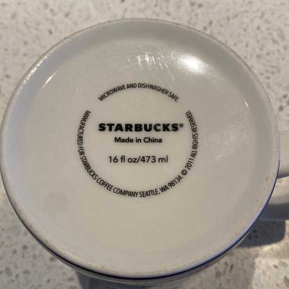 Starbucks London Global Icon City Collector Series Mug, 2011 - Picture 6 of 6